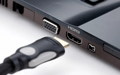 ¿Cómo conectar el proyector a la computadora portátil sin puerto VGA?