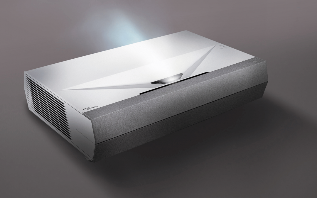 Revisión de Optoma CinemaX P2: ¿el proyector Optoma más popular?